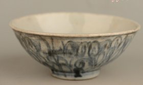 清代花卉纹青花手绘缠枝瓷碗收藏品良字款-96