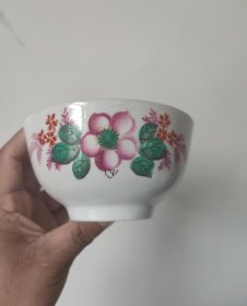 全品粉彩瓷器碗，口径12厘米，-41