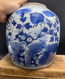 清中期青花牡丹花卉纹罐，高21.5公分-11