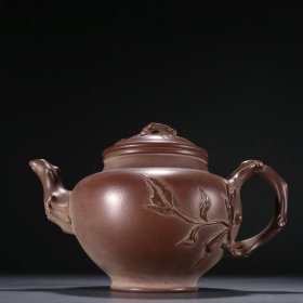 朱可心款 紫砂寿桃纹茶壶。