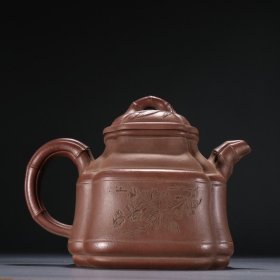 大生款 紫砂竹纹茶壶。