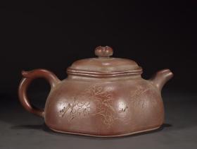 藏家让藏，老紫砂 山水诗文海棠形茶壶。