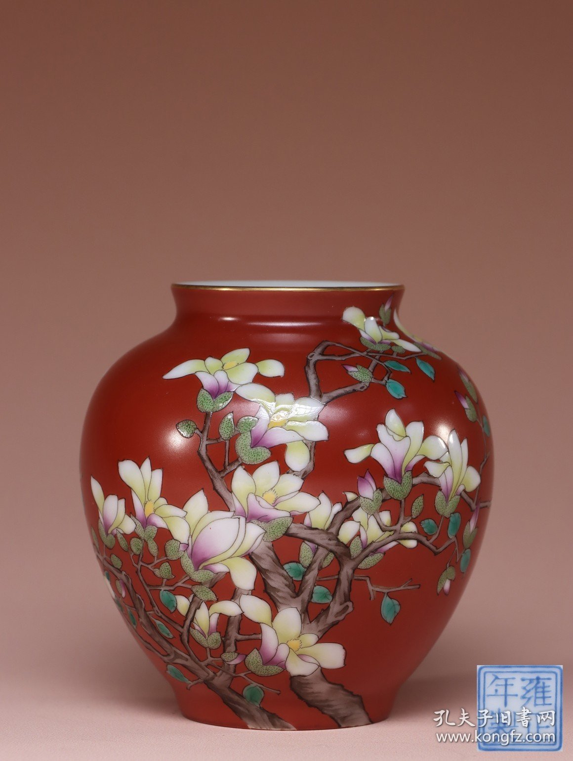 回流.雍正年制款粉彩红花卉纹水盂