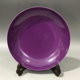 清雍正 茄皮紫釉盘，