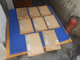 清乾隆17年线装本《东周列国志》8册，108回全！多绣像！ 清乾隆十七年线装本《东周列国志》八册，108回全！多绣像