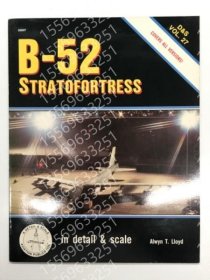 洋書XIVV厵顠9291海騳D & S Vol.27: B-52 Stratofortress in Detail & Scale. Covers All Versions