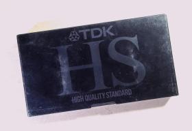 TDK HS E-120 VHS 录像带