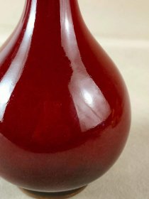 15_大清康熙红釉瓶，保存完整，成色如图