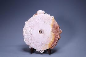 旧藏：和田玉螭龙纹璧 尺寸：长25.5cm 宽23.5cm 厚4cm 重1724克