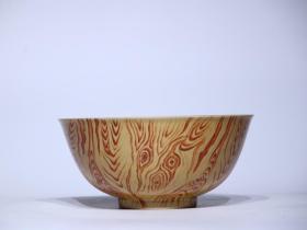 清乾隆粉彩木纹釉碗