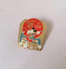 迪士尼徽章disney pin纪念章限量款老章实物如图有些氧化