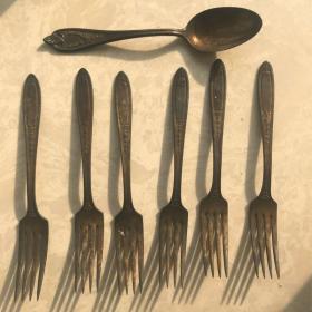 民国时期镀银餐具一套6叉子1调羹汤勺老物件刻花