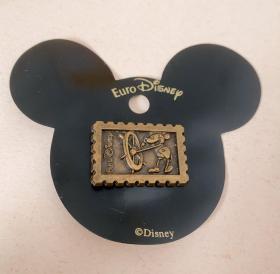 迪士尼徽章disney pin     纪念章