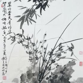 钱金泉花鸟作品
钱金泉，江苏常州人，1947年出生。先后师从蒋风白和冯其庸，为入室弟子。钱金泉先生从事美术创作50余年，擅长花鸟，主功兰竹。现为中国美术家协会会员，国家高级美术师，苏州市华夏书画院院长，常州市孟河书画院院长。2012年9月由中国人民美术出版社出版国画技法丛书《钱金泉教你画兰花》，2013年1月由中国人民美术出版社出版大红袍《当代名家画集——钱金泉》。