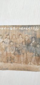 义中八0届高二（3班）在杭同学留影