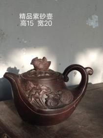 下乡淘得精品紫砂壶一把，全品无磕碰，正常使用。