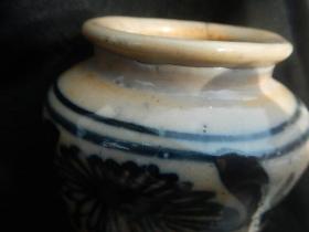 清民黃地青花瓷罐
