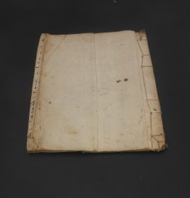 旧抄本《安安送米》一册全。拍品白纸墨笔抄写。原装自然老旧，内容含《安安送米》、《闵子推车》、《赐福八仙》、《小七连花出》。品如图。