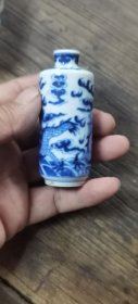 古玩旧藏大庆雍正年制龙纹青花鼻烟瓶