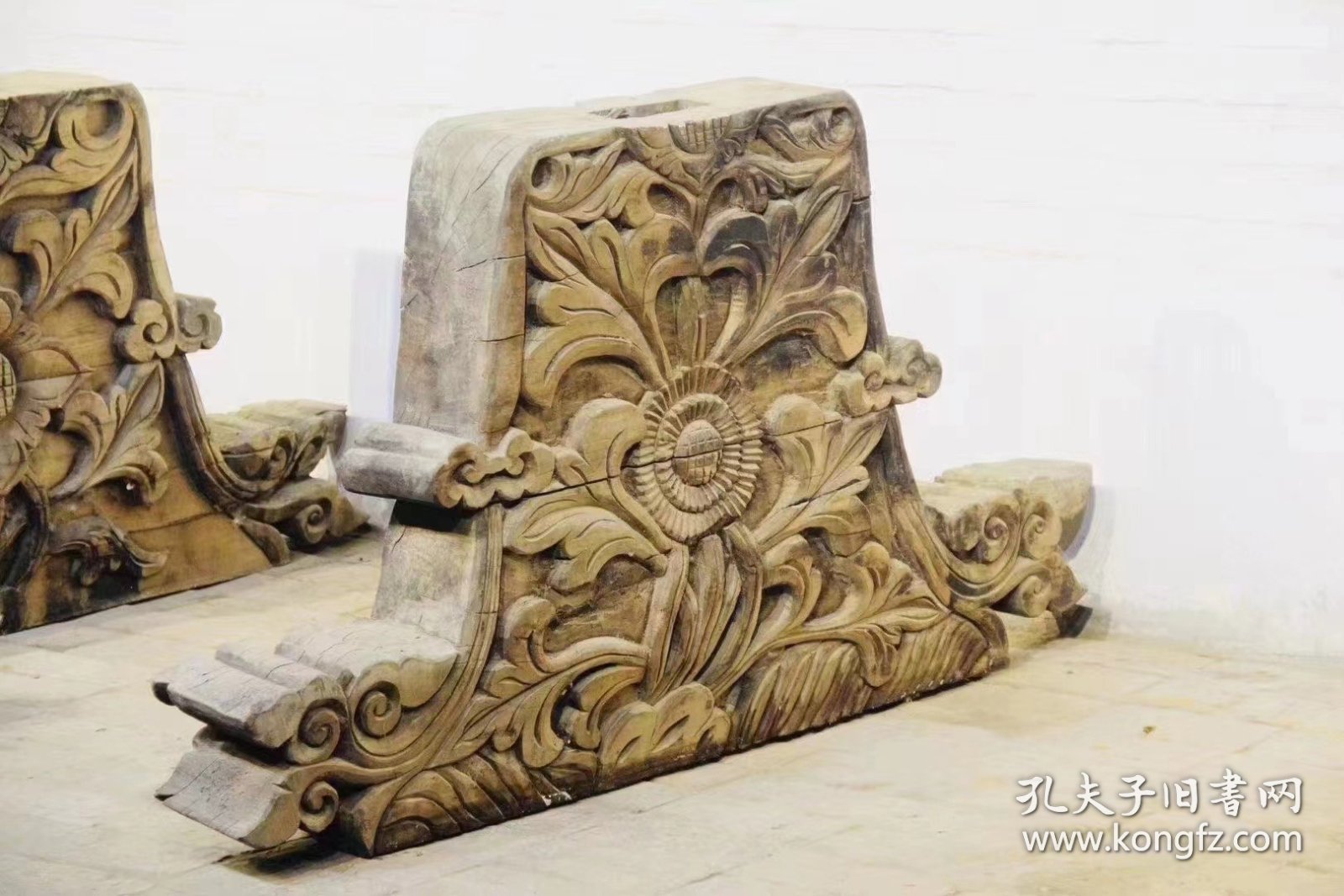 清代雕花建筑构件一对