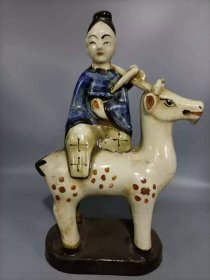 磁州窑骑鹿仕女瓷塑