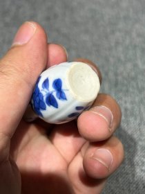 古玩旧藏清代康熙时期青花梅竹双君小天球瓶