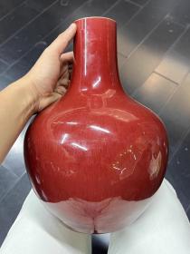 清代霁红天球瓶