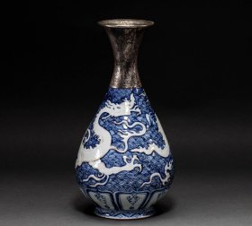 元青花龙纹玉壶春瓶