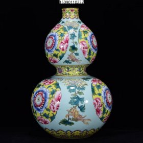 清乾隆年粉彩花卉纹葫芦31*20m