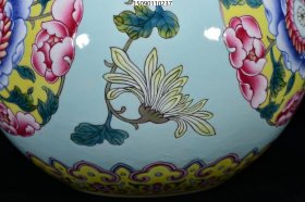 清乾隆年粉彩花卉纹葫芦31*20m