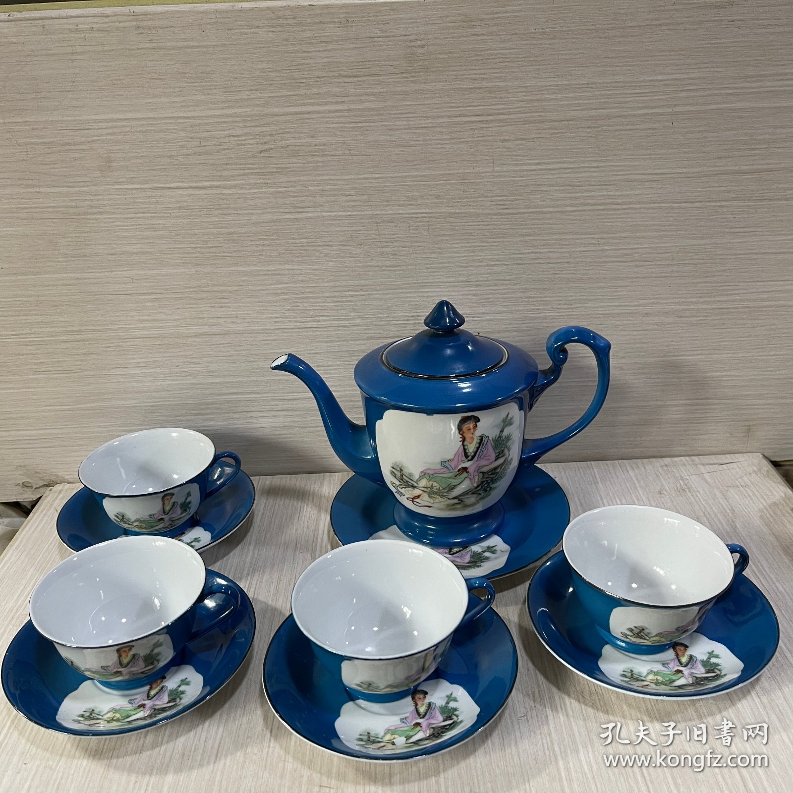 唐山瓷厂仕女茶具一套