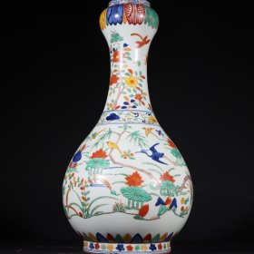 旧藏明代万历五彩莲池鸳鸯蒜头瓶一对高56cm口径9.5cm肚径29底19.2cm