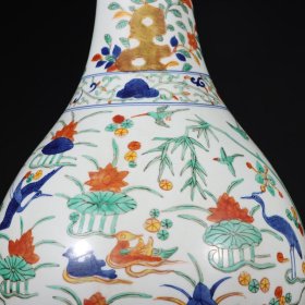 旧藏明代万历五彩莲池鸳鸯蒜头瓶一对高56cm口径9.5cm肚径29底19.2cm