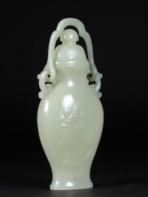 和田玉连年有余（鱼）双耳提梁瓶 规格：长7.7cm宽4.3cm高17.5cm重166g