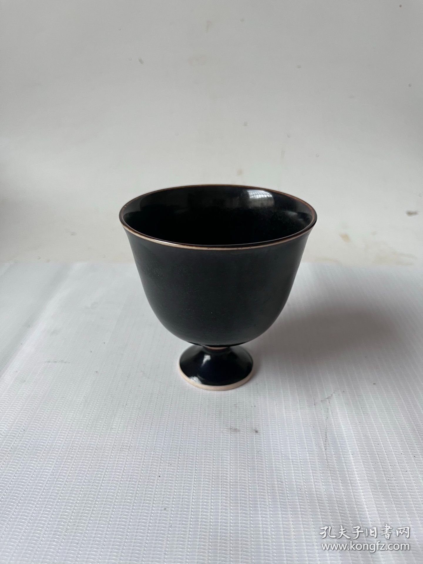 点击查看原图 黑定高足杯 口径9cm1 高度9cm
