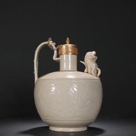 旧藏-定窑白瓷花卉纹执壶