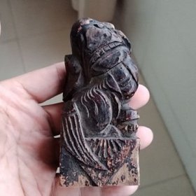 清代老木雕狮子摆件