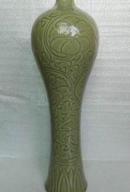 上世纪70-80年代耀州窑；青瓷剔、刻牡丹花卉缠枝纹---柳叶、束腰、美人型花瓶-07