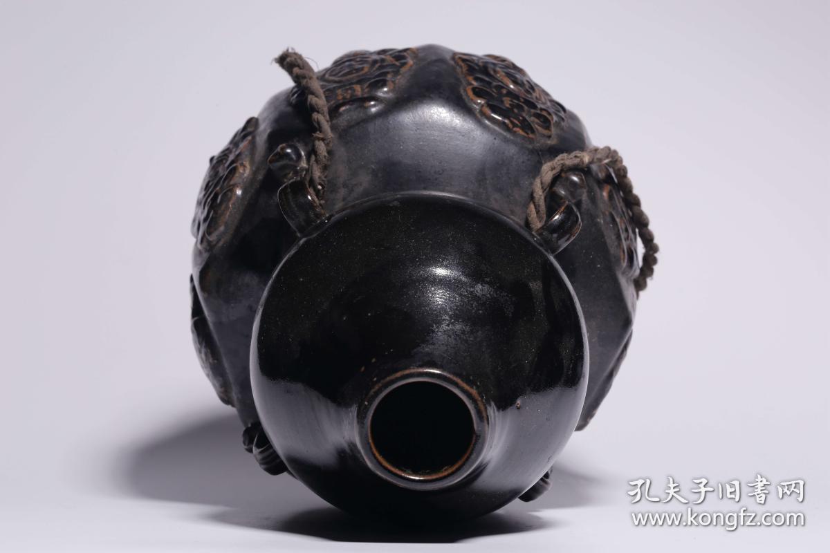 宋代，四川广元窑黑釉葫芦瓶