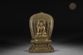清 精铸铜胎鎏金释迦牟尼佛坐像 【规格】高32.8cm 长21cm 宽13.5cm 重约4.75公斤