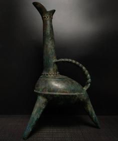 战汉青铜——长嘴禾壶