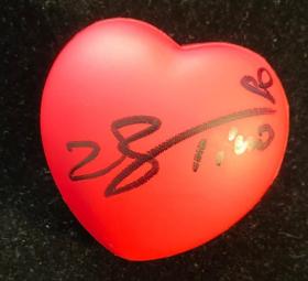 冯提莫 TIMO 签名心形球 演唱会手抛球 红色 保真 包邮