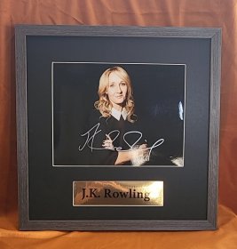 J.K.罗琳（J.K. Rowling）亲笔签名照片 10寸 哈利波特  英国作家 裱框版本 2023