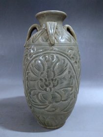 耀州窑青瓷瓶