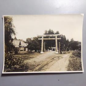 二战时期民国照片—鬼子神社      （尺寸:15.2*11厘米）