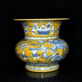 明代宣德黄釉青花婴戏图渣斗