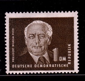 M9民主德国 东德邮票 1953名人 总统皮克 背贴