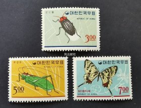 韩国  1966年动物昆虫 蝴蝶 螳螂 甲虫邮票