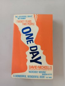 英文书  ONE DAY  32开  共437页