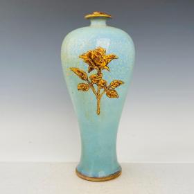 钧瓷镶金瘦金体刻诗梅瓶，高38厘米，直径16厘米